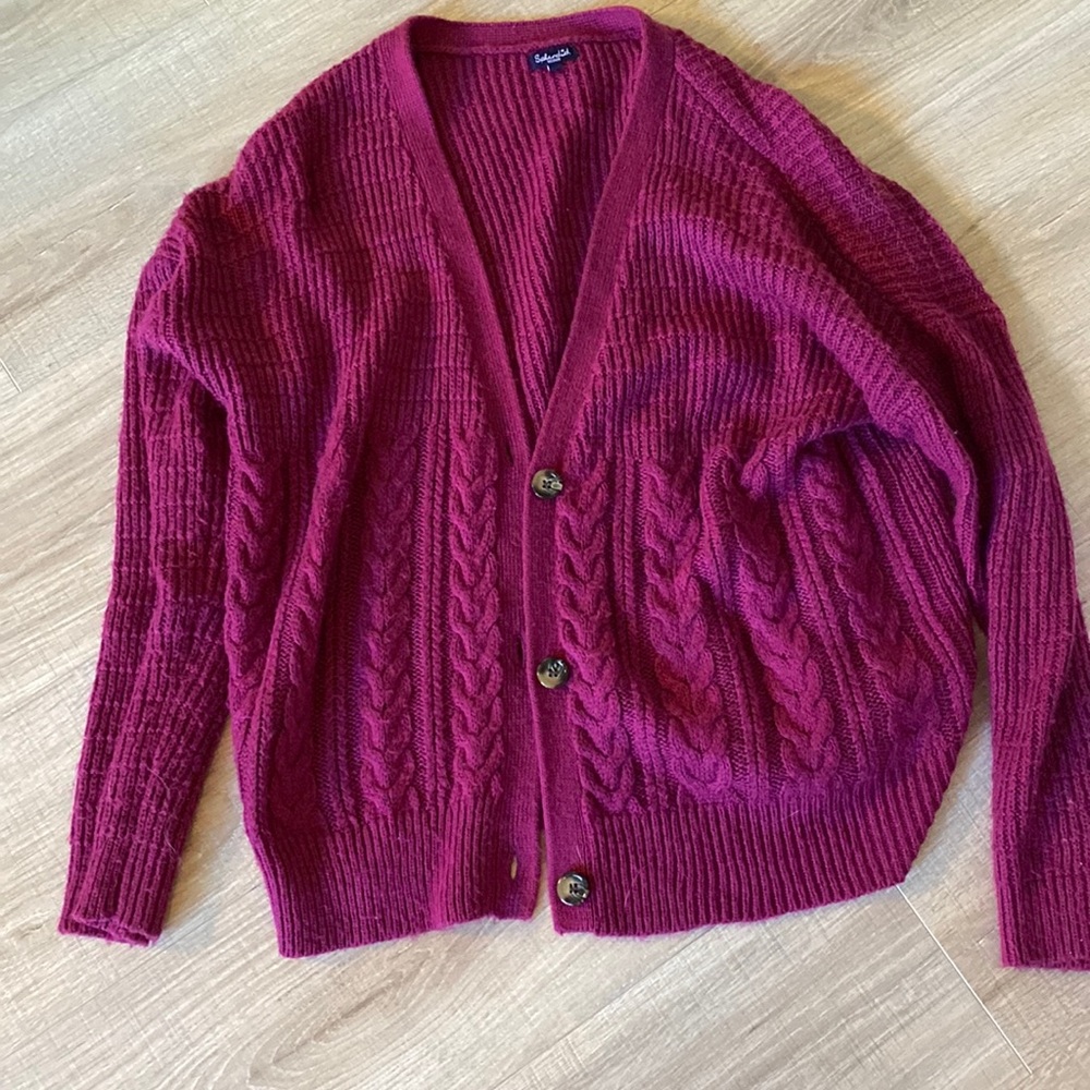 Splendid, size medium, purple